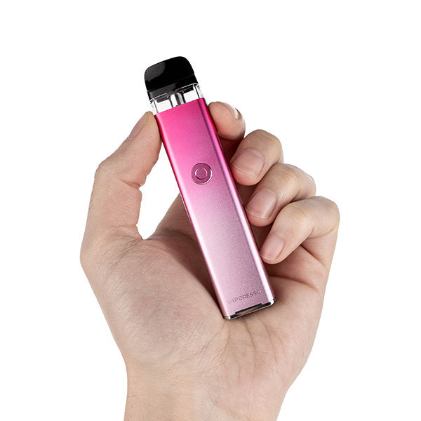 XROS 3 Pod Kit by Vaporesso in hand